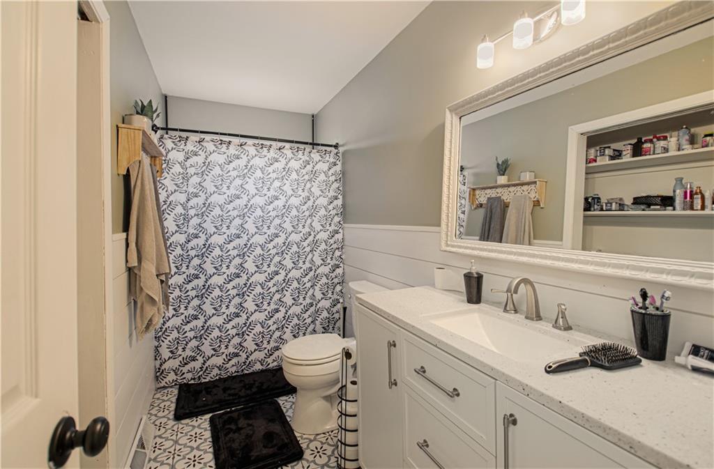 6902 Northwest Blair Road Parkville, MO 64152 - Photo 7 of 13