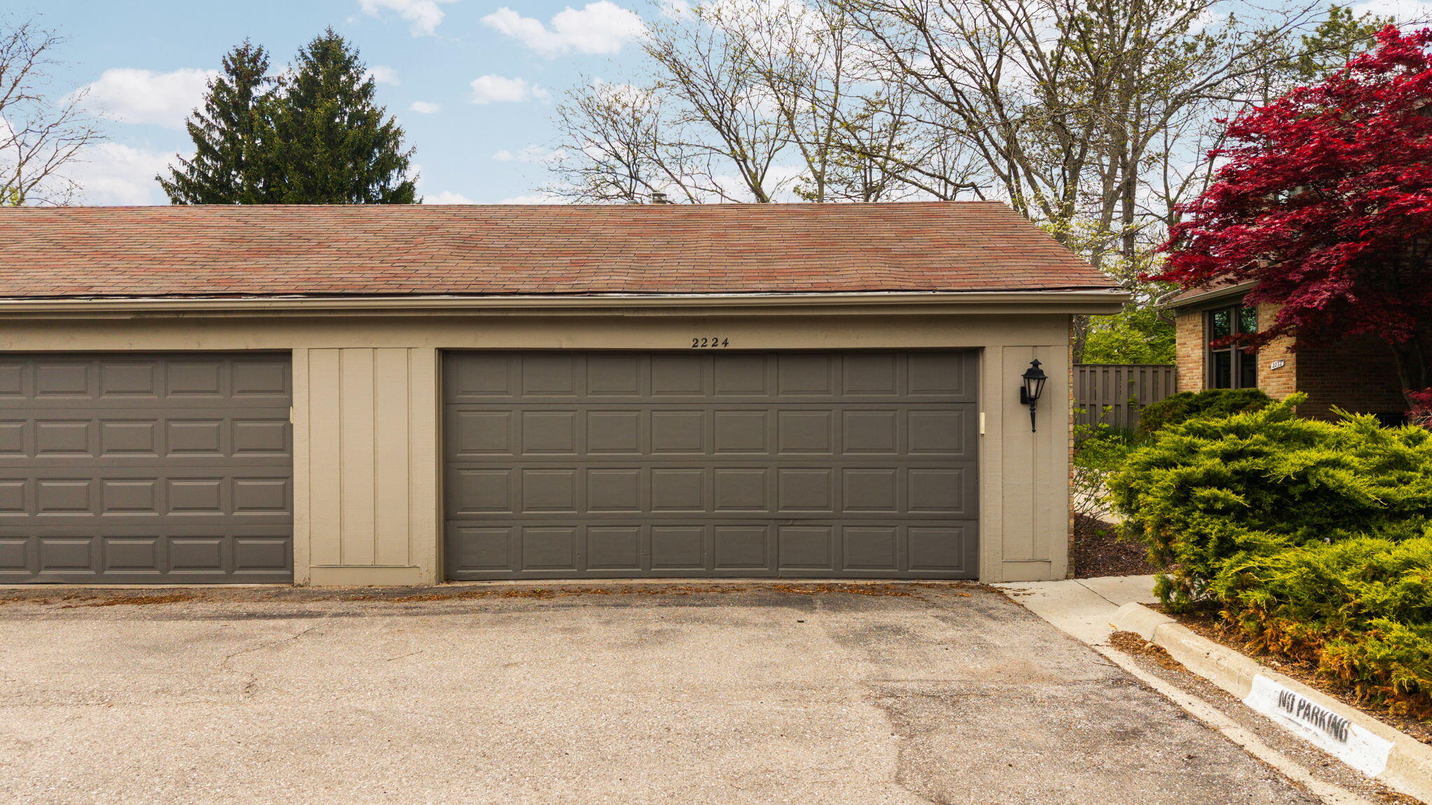 2224 Rivenoak Court Ann Arbor, MI 48103 - Photo 35 of 47 1-web-or-mls-DJI_20260507144758_0591_D