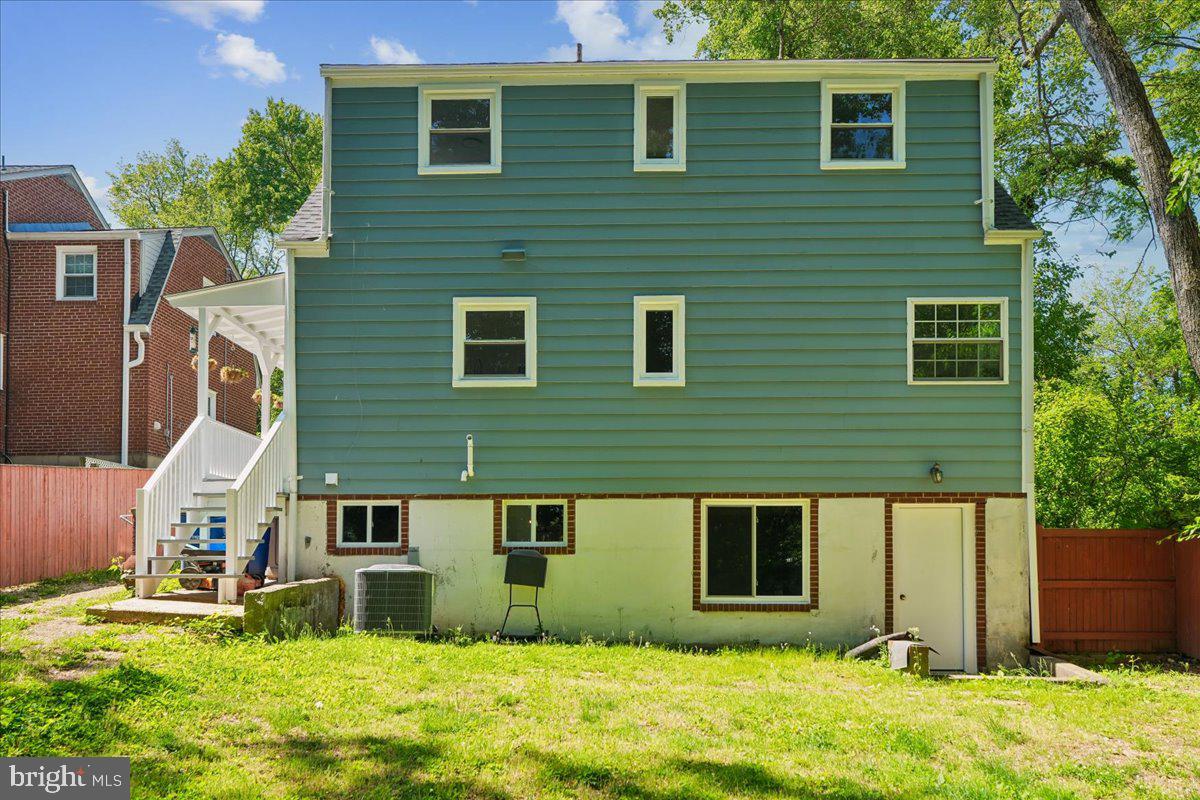 11209 Midvale Road Kensington, MD 20895 - Photo 29 of 37 Gallery Image 29