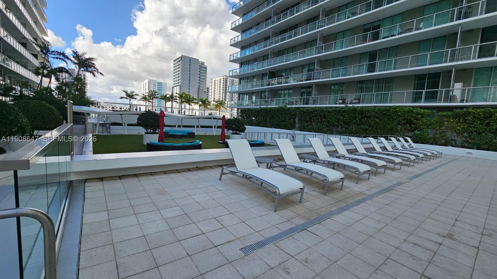 1111 Southwest 1st Avenue, Unit 2124N Miami, FL 33130 - Photo 24 of 34