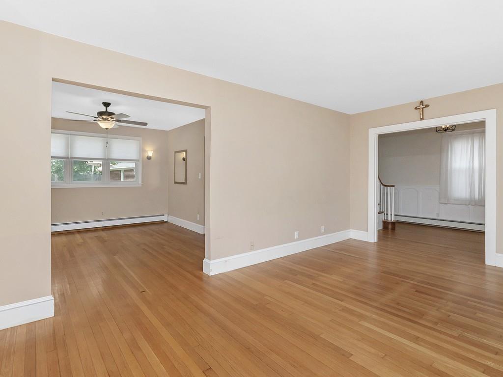 121 Thornton Road Waltham, MA 02453 - Photo 14 of 40