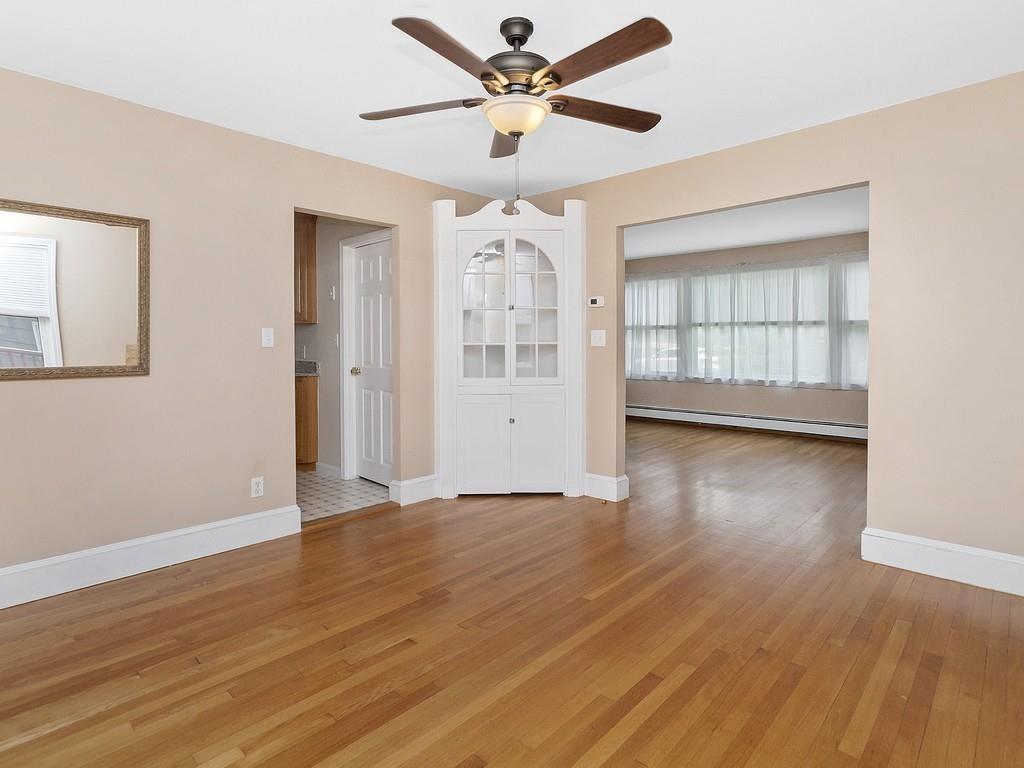 121 Thornton Road Waltham, MA 02453 - Photo 15 of 40