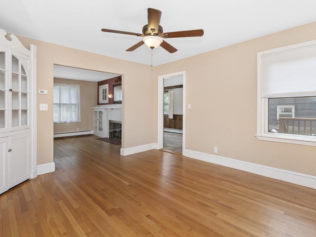 121 Thornton Road Waltham, MA 02453 - Photo 17 of 40