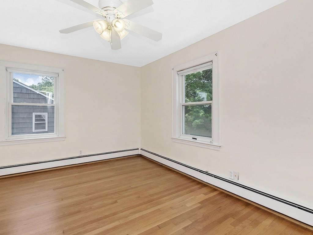 121 Thornton Road Waltham, MA 02453 - Photo 25 of 40