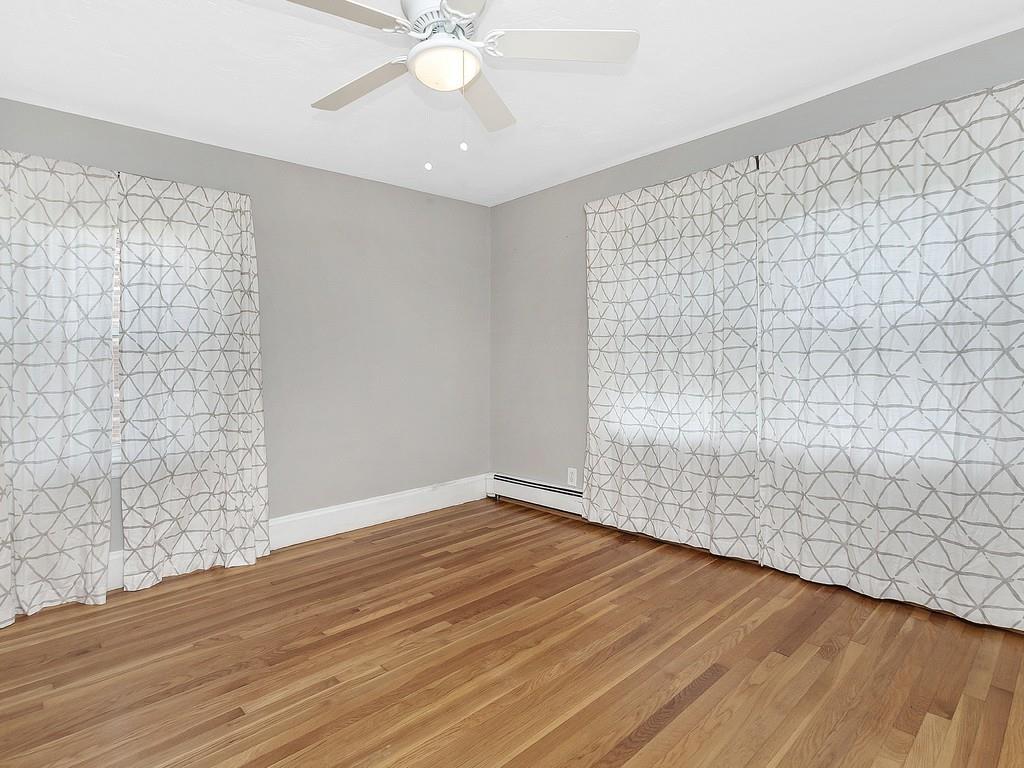 121 Thornton Road Waltham, MA 02453 - Photo 28 of 40