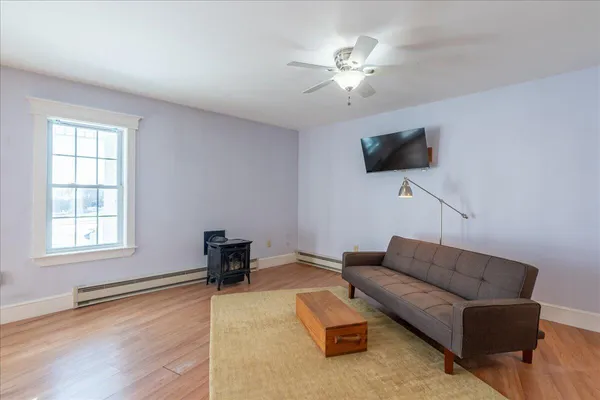 $193,500 | 15 Hilltop Drive, Unit 15, Rockport, ME 04856