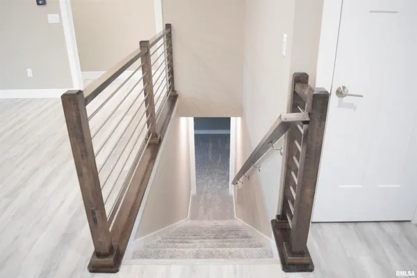 $769,000 | 1621 Grandlake Court, Pekin, IL 61554