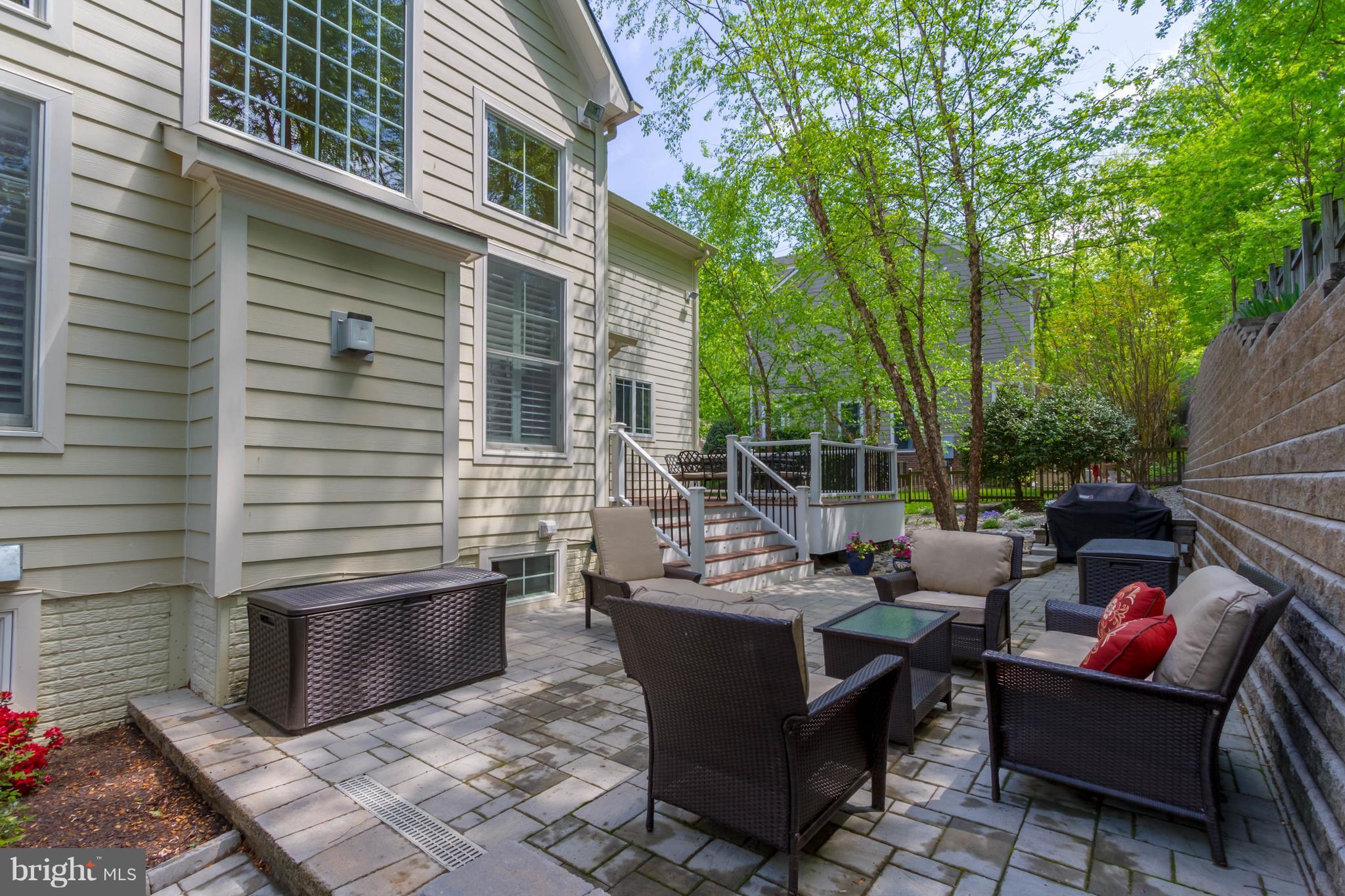 9155 Riesley Lane Vienna, VA 22182 - Photo 6 of 30 Paver patio