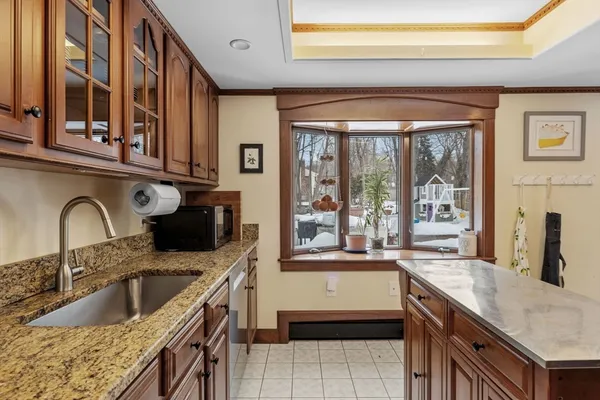 $3,600 | 19 Blossom Lane, Weymouth, MA 02188