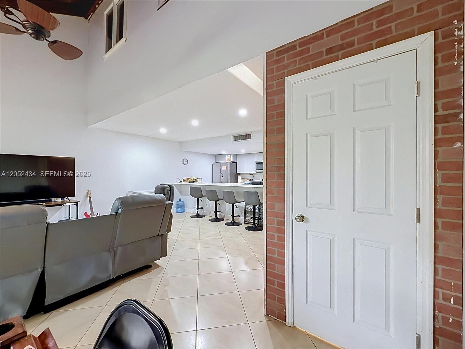 1110 West Fairway Road Pembroke Pines, FL 33026 - Photo 36 of 86