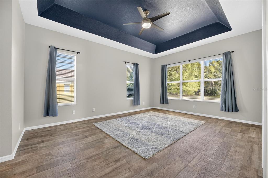 4310 70th Avenue East Ellenton, FL 34222 - Photo 17 of 97 a view of an empty room with a window