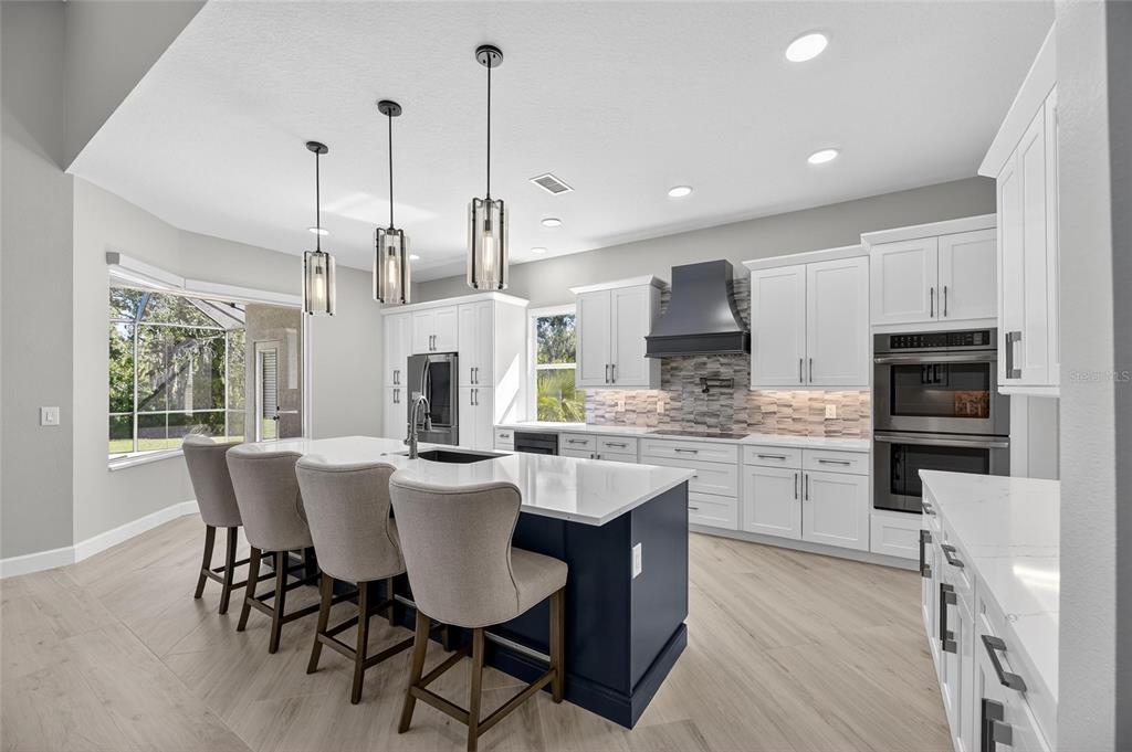 4310 70th Avenue East Ellenton, FL 34222 - Photo 6 of 97