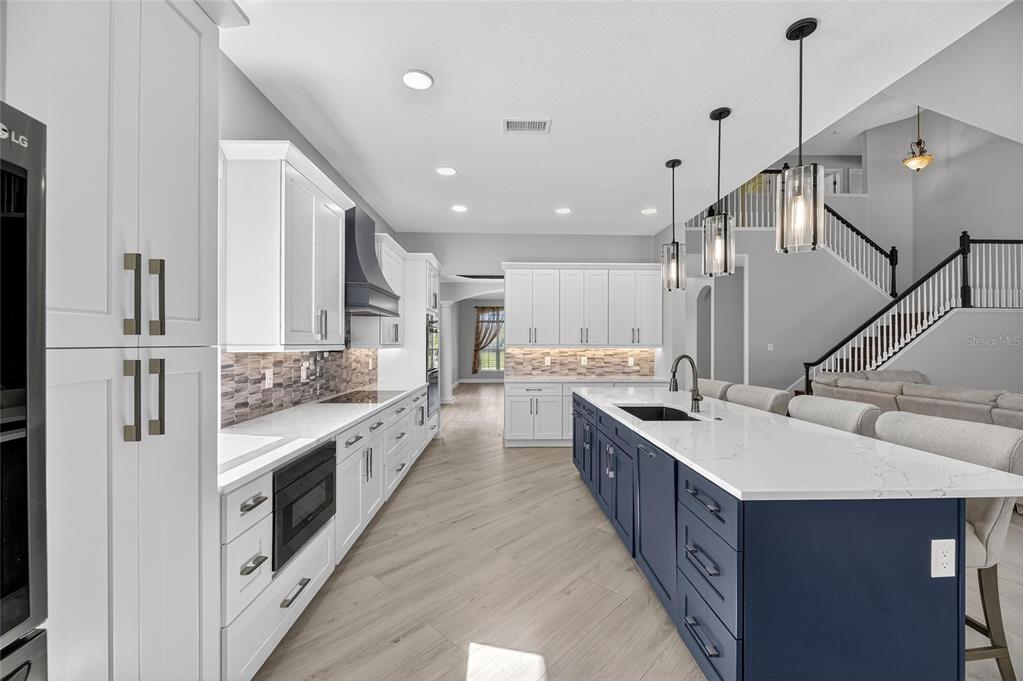 4310 70th Avenue East Ellenton, FL 34222 - Photo 9 of 97