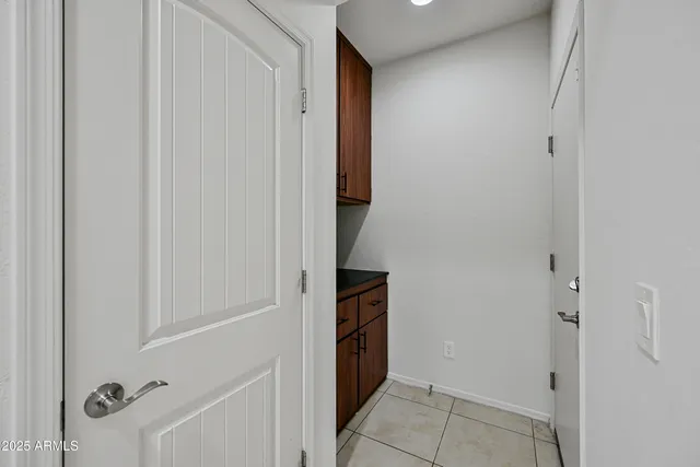 a view of walk in closet