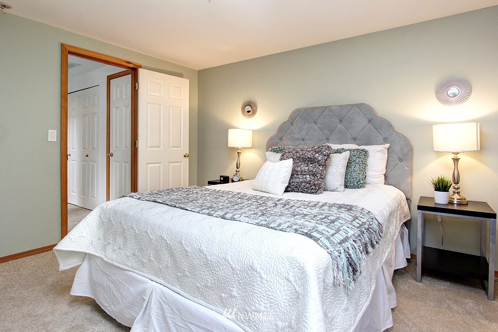 727 North 95th Street Seattle, WA 98103 - Photo 18 of 24