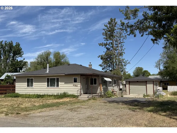 $310,000 | 2190 18th Street, Baker City, OR 97814