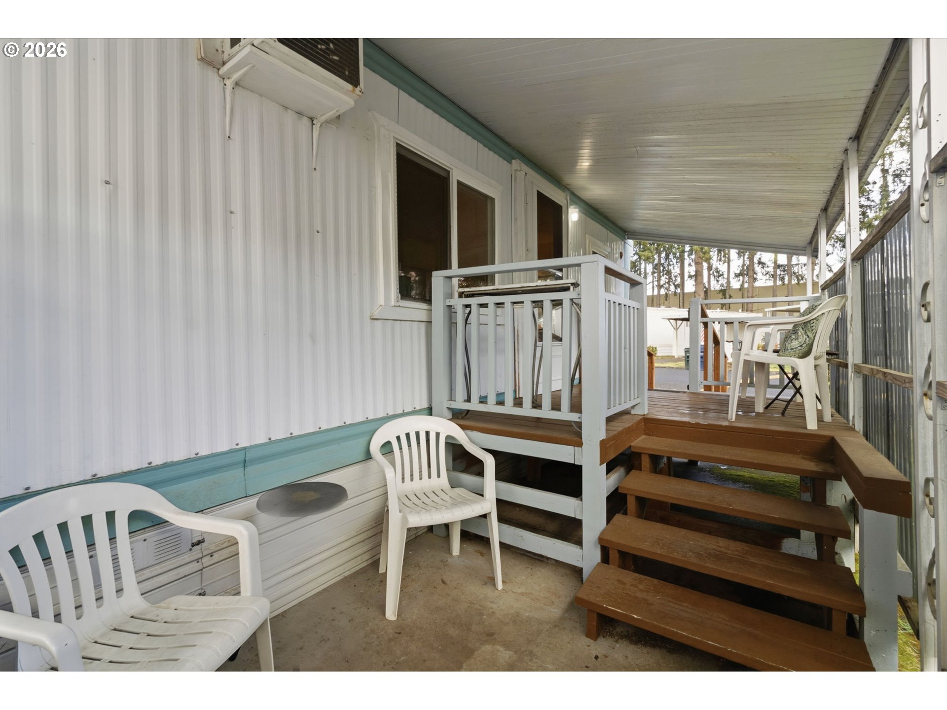 205 South 54th Street, Unit 10 Springfield, OR 97478 - Photo 21 of 42 Patio
