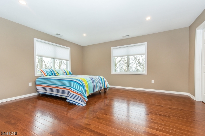 18 Puddingstone Road Morris Plains, NJ 07950 - Photo 16 of 19