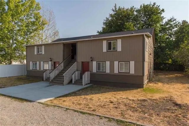 $725,000 | 18220 East Sprague Avenue, Spokane Valley, WA 99016