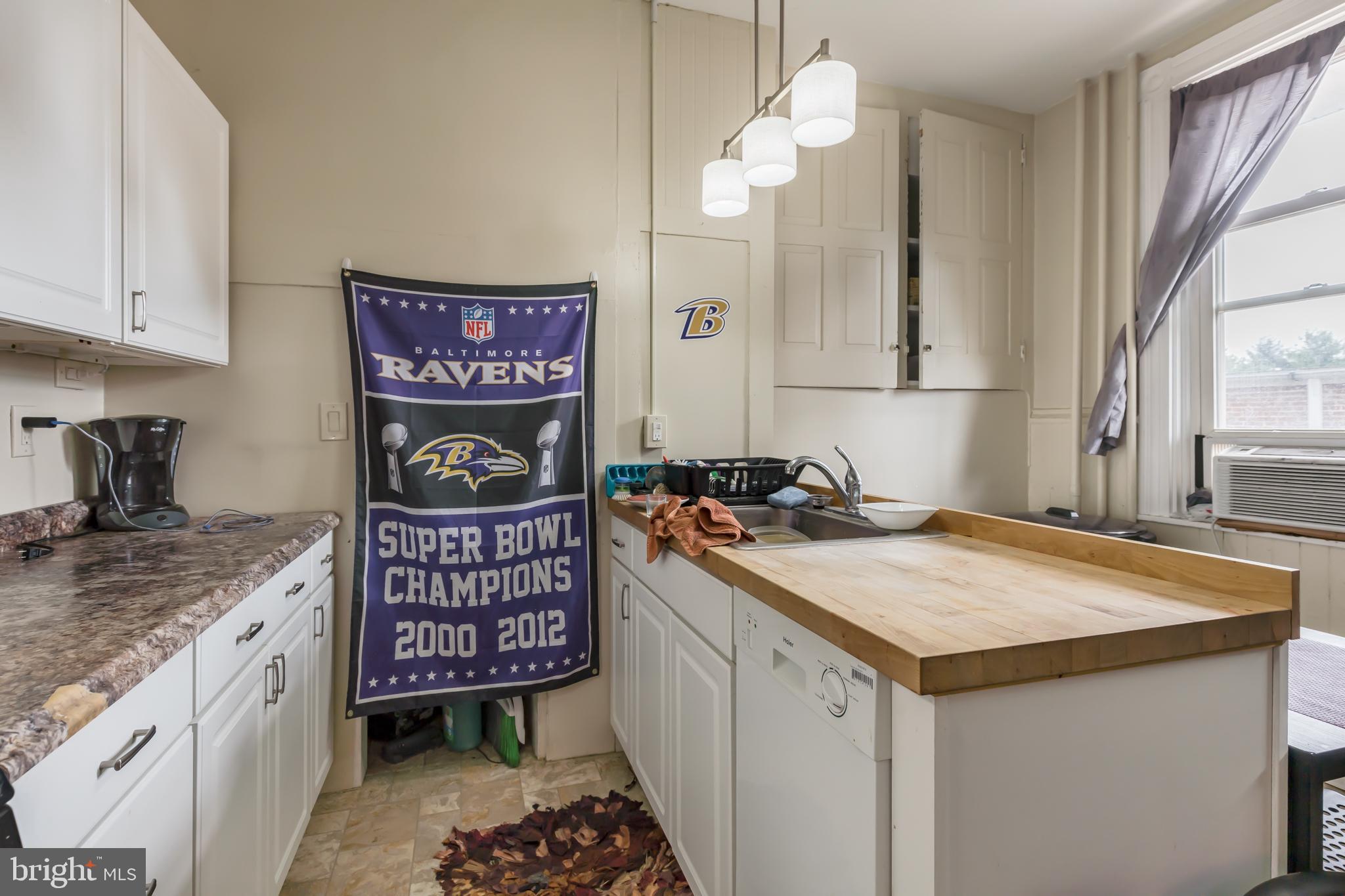 341 East Walnut Street Lancaster, PA 17602 - Photo 15 of 40 Unit 1 Kitchen