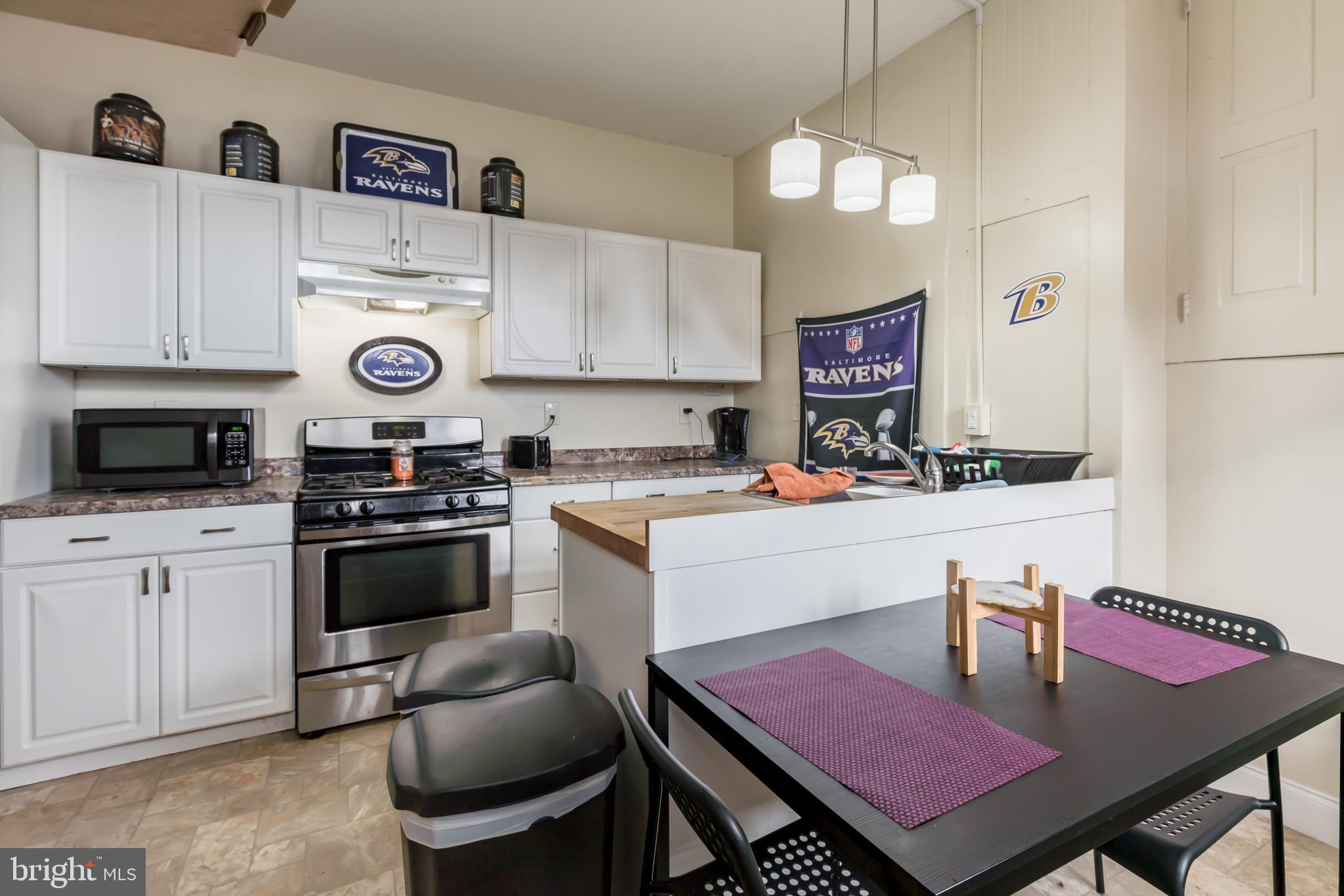 341 East Walnut Street Lancaster, PA 17602 - Photo 18 of 40 Unit 1 Kitchen