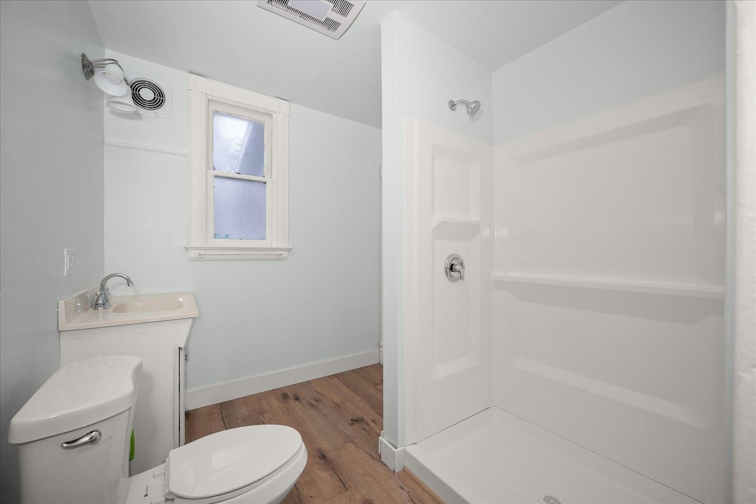 417 C Street Cheney, WA 99004 - Photo 12 of 25