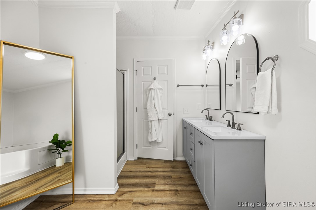 2533 North Keystone Drive Austin, IN 47170 - Photo 29 of 53 Primary Bathroom
