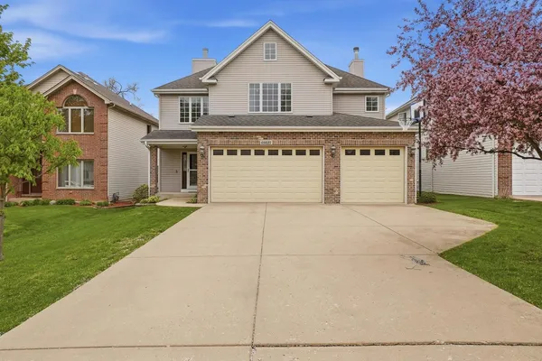 $675,000 | S635 Robbins Street, Winfield, IL 60190