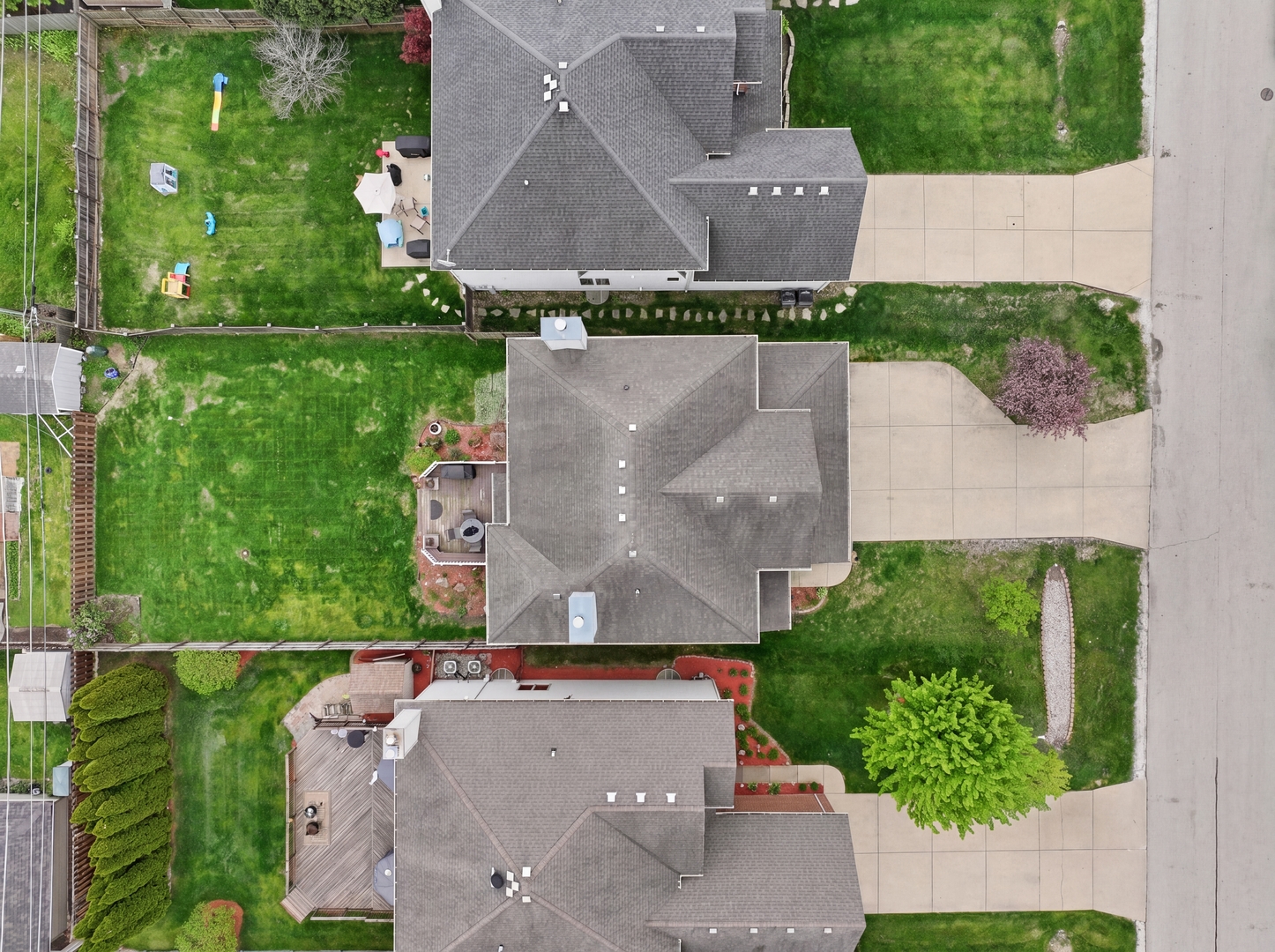 S635 Robbins Street Winfield, IL 60190 - Photo 29 of 35 an aerial view of a house with a garden and a yard