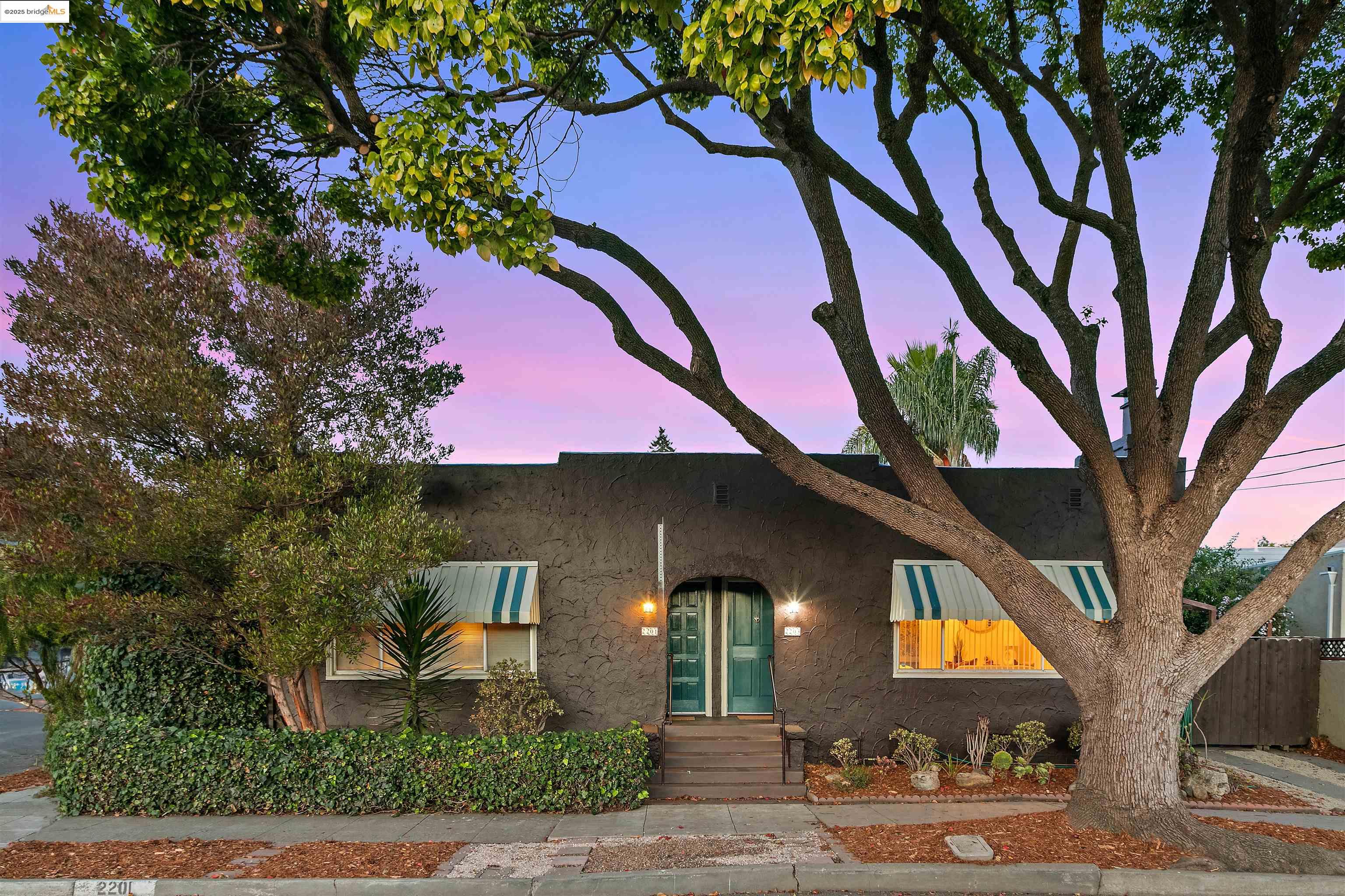 2201-2203 Spaulding Avenue Berkeley, CA 94703 - Photo 3 of 56 View of front of property featuring stucco siding