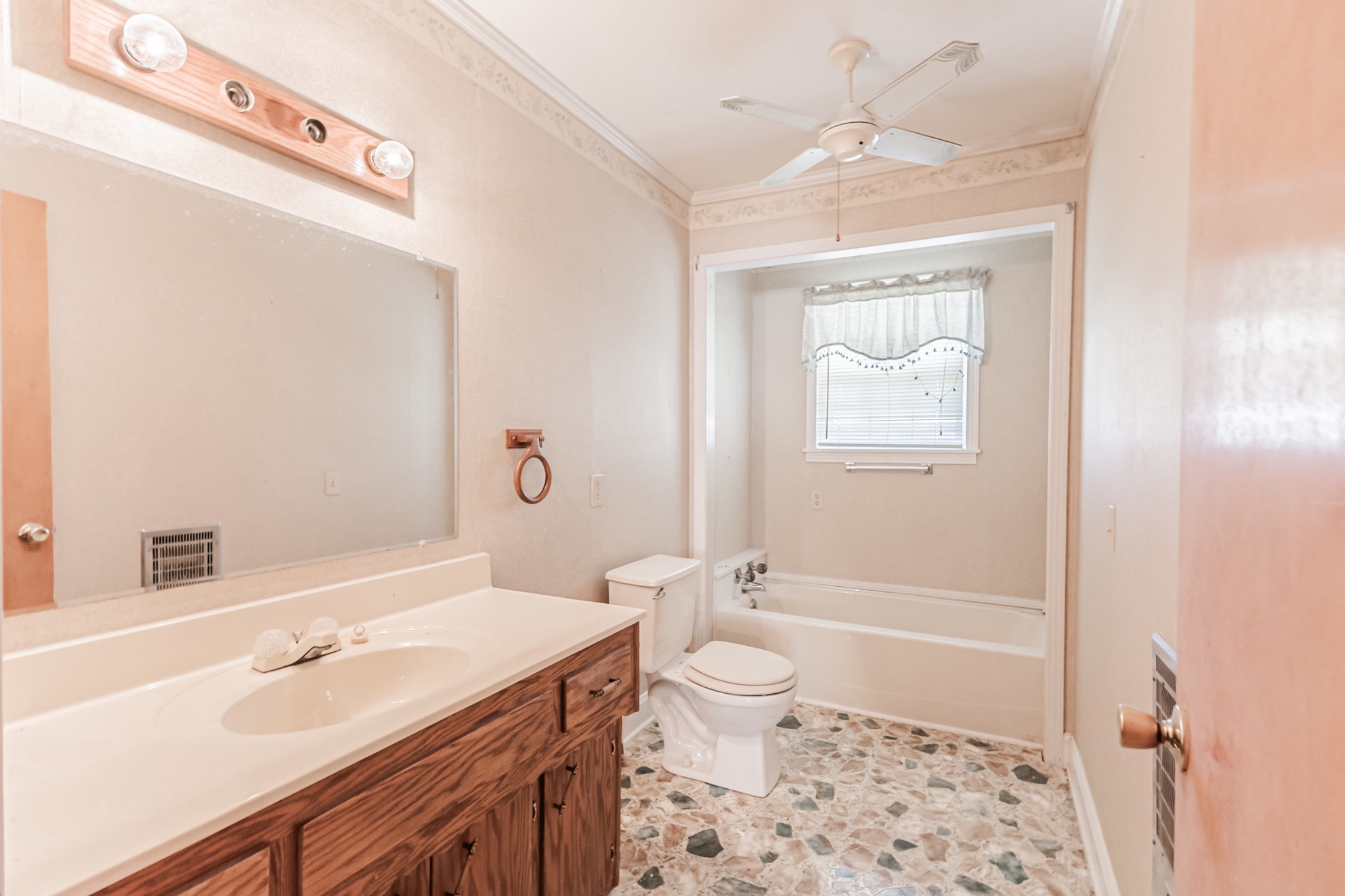 970 Howell Road Westmoreland, TN 37186 - Photo 16 of 29 Gallery Image 16