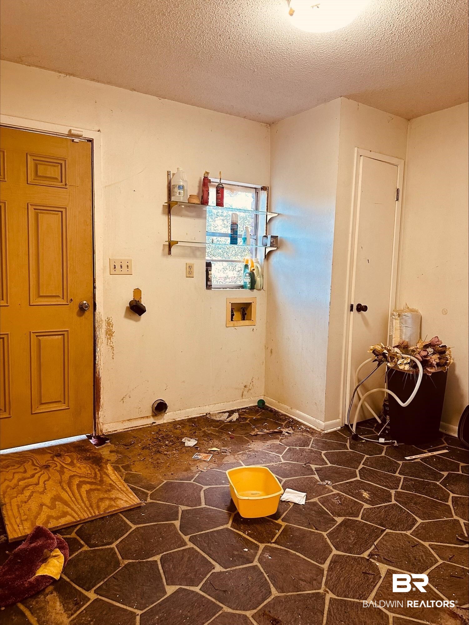 13210 Celeste Road Chunchula, AL 36521 - Photo 14 of 14 Laundry Room