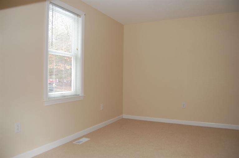 142 Skunknet Road Centerville, MA 02632 - Photo 27 of 35 an empty room with a window