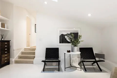 a view of entryway and hall