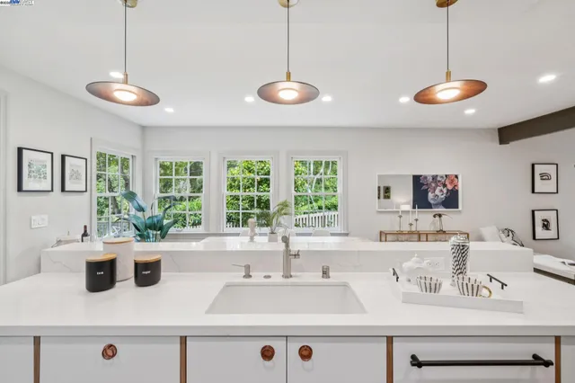 $1,295,000 | 198 Bret Harte Road, Berkeley, CA 94708