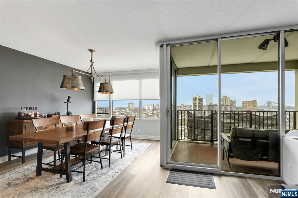 6 Horizon Road, Unit 2209 Fort Lee, NJ 07024 - Photo 22 of 50