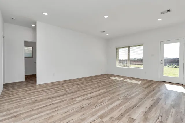 $2,250 | 2932 Cordova Hill Drive, Katy, TX 77493