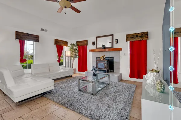 $627,000 | 29058 Ave 22, Madera, CA 93638