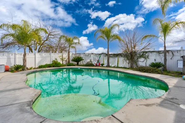 $627,000 | 29058 Ave 22, Madera, CA 93638