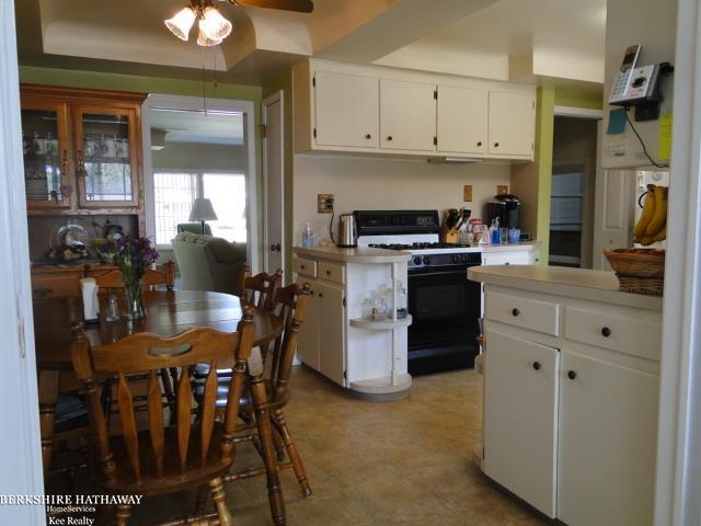 23820 Roxana Avenue Eastpointe, MI 48021 - Photo 24 of 40 50074854-23.JPG