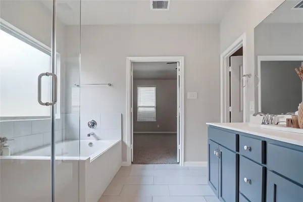 $2,400 | 5839 Brimstone Hill Lane, Conroe, TX 77304