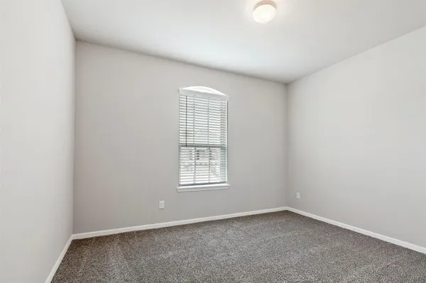 $2,400 | 5839 Brimstone Hill Lane, Conroe, TX 77304