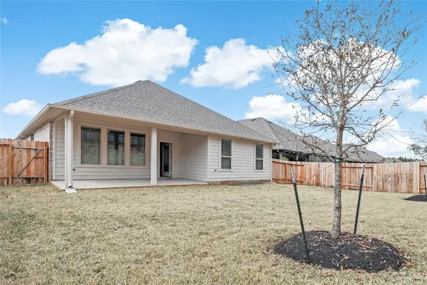 $2,400 | 5839 Brimstone Hill Lane, Conroe, TX 77304