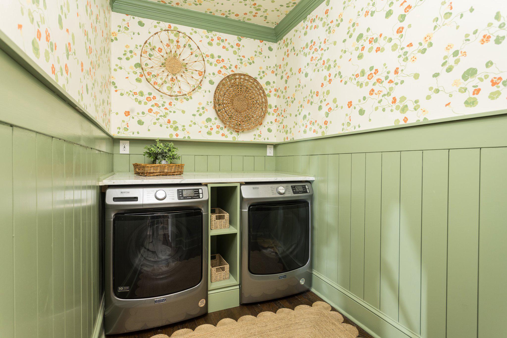 7005 Copeleigh Road Baltimore, MD 21212 - Photo 24 of 51 Charming laundry nook off kitchen w/ floral flair.