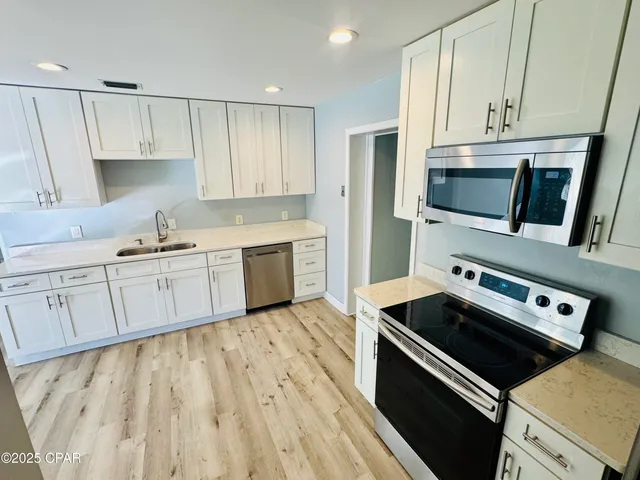 $1,995 | 1606 Fairland Avenue, Panama City, FL 32405