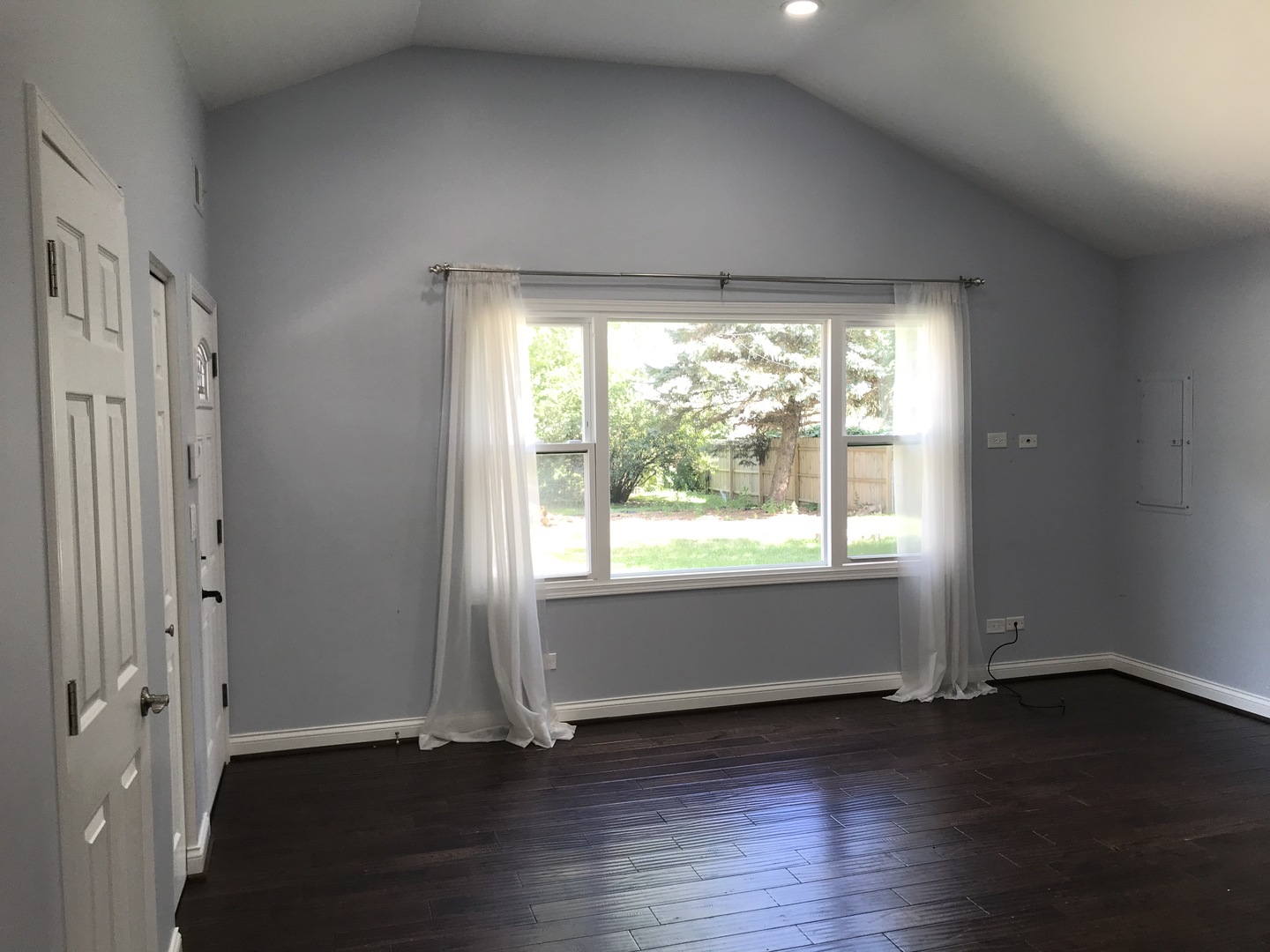 2204 Robin Lane Rolling Meadows, IL 60008 - Photo 11 of 18