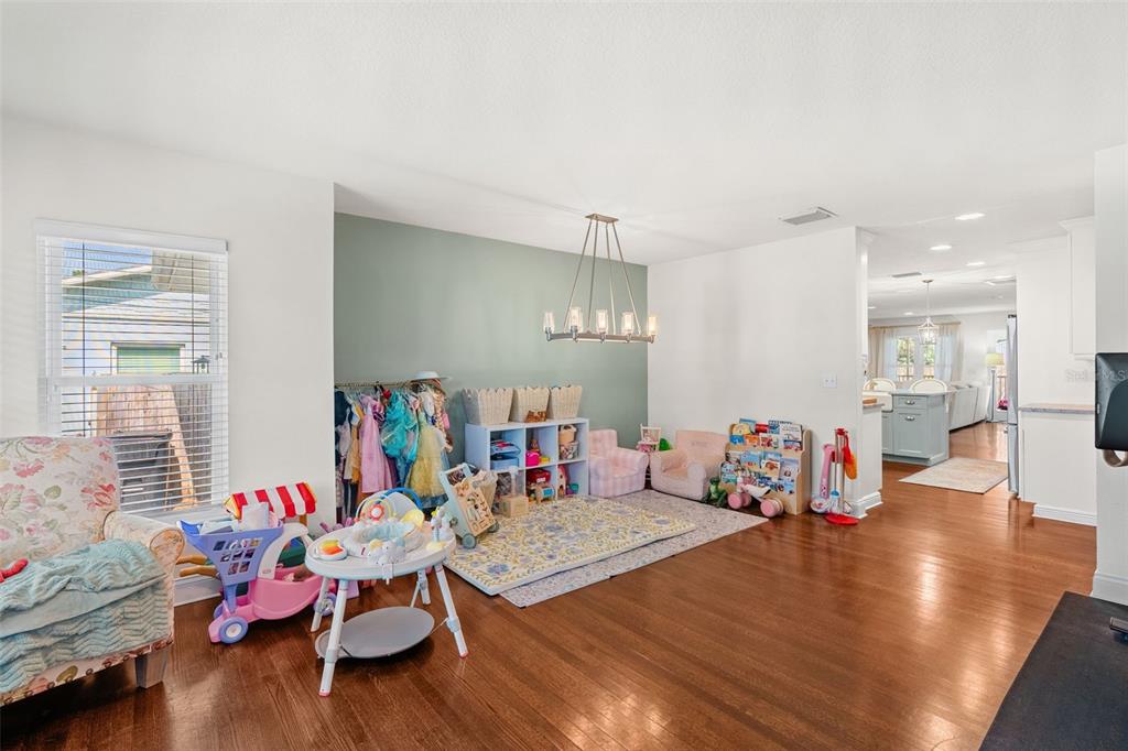 721 Rugby Street Orlando, FL 32804 - Photo 8 of 49 Gallery Image 8