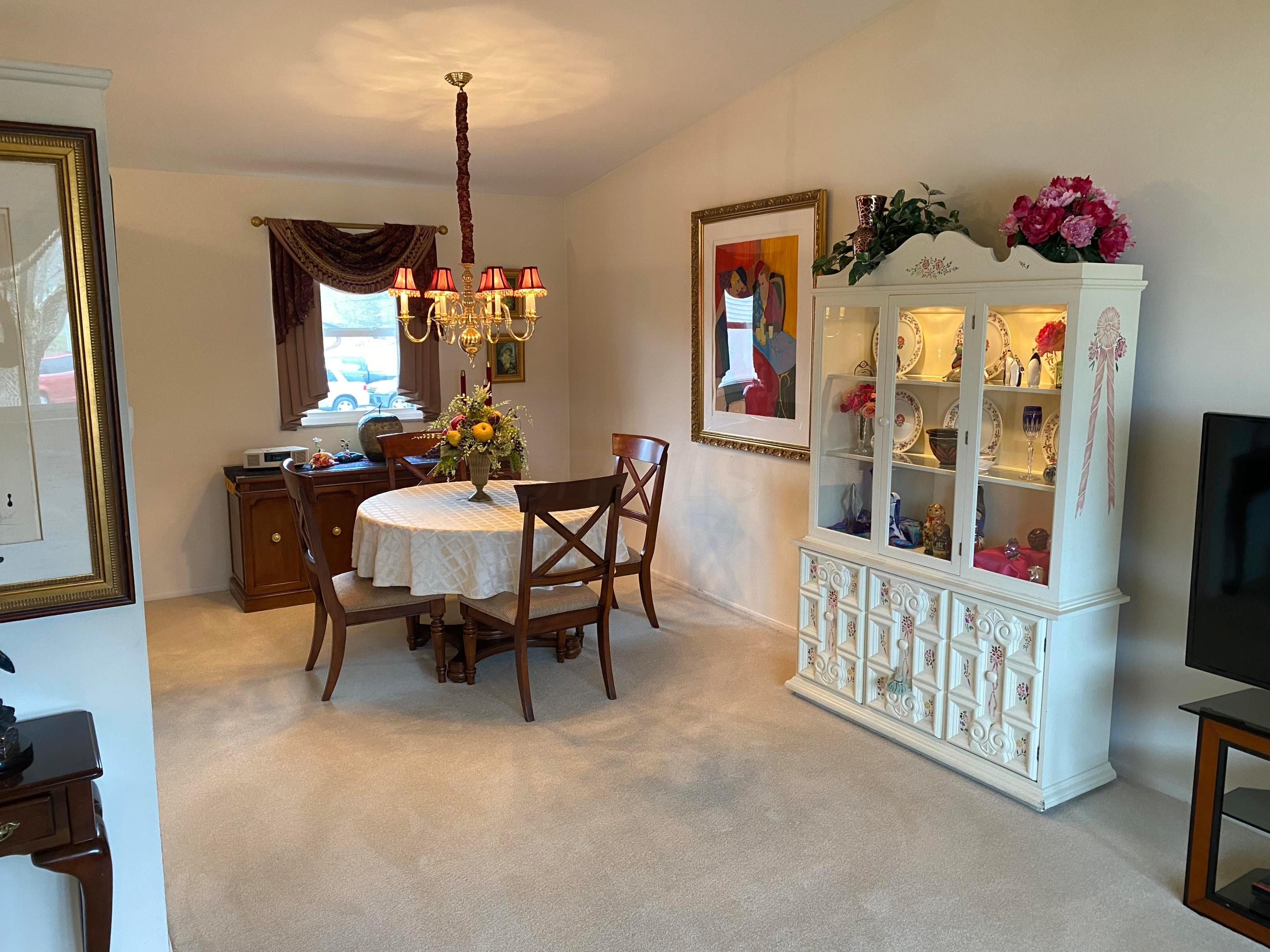 1549 Norma Road Columbus, OH 43229 - Photo 17 of 29 Gallery Image 17