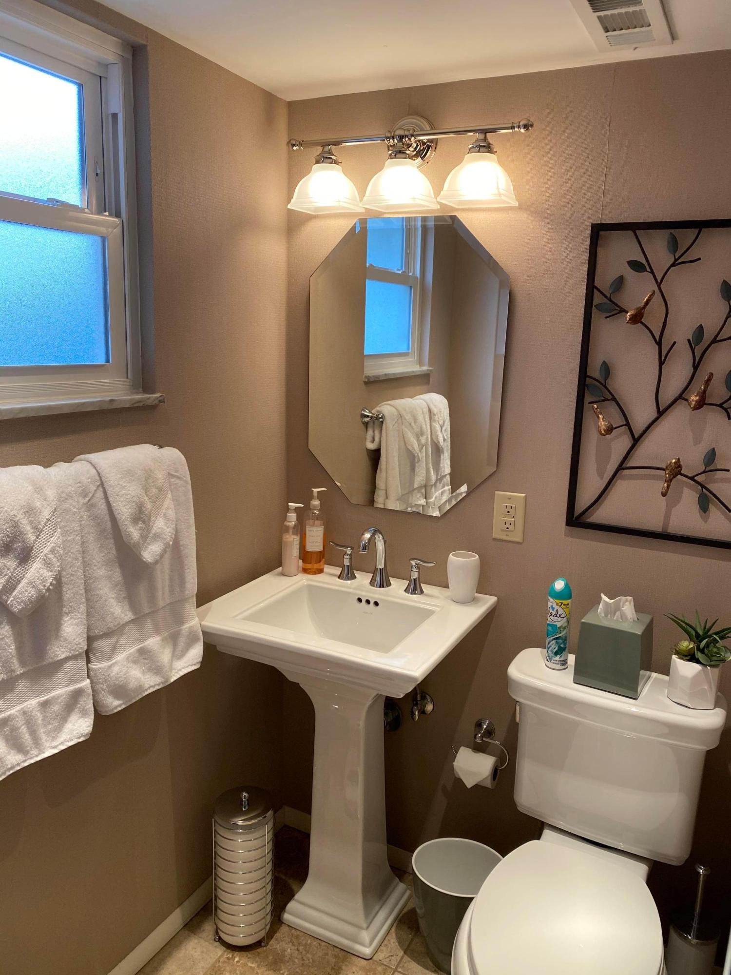 1549 Norma Road Columbus, OH 43229 - Photo 27 of 29 Gallery Image 27