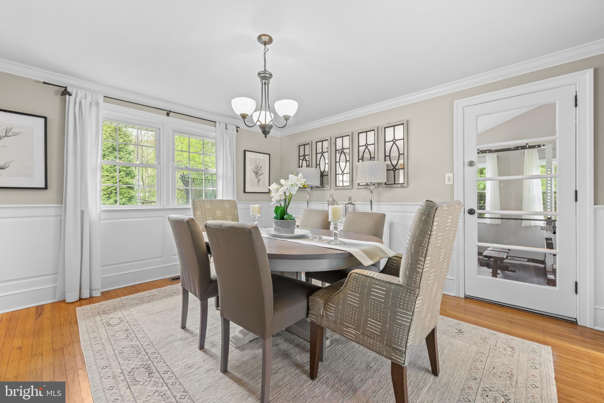 1442 Potter Lane Wayne, PA 19087 - Photo 9 of 44 Dining Room